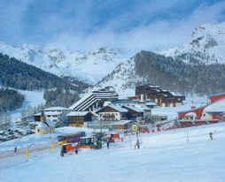 VAL SENALES